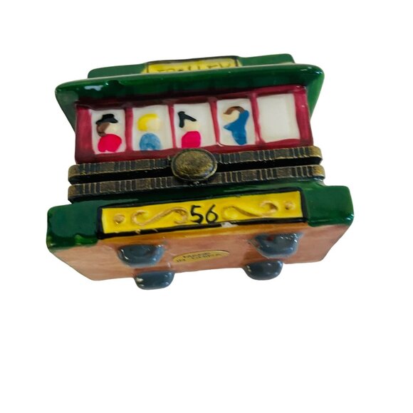 Vintage Ceramic Trolley Trinket Box 2" x 1/2" Comes with Mini BellInside - Picture 2 of 7